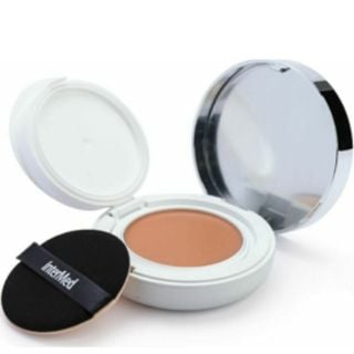 Intermed Luxurious Silk SPF50+ Πούδρα για Ματ Αποτέλεσμα & Κάλυψη των Ατελειών με Δείκτη Προστασίας Μεσαία Απόχρωση 12gr