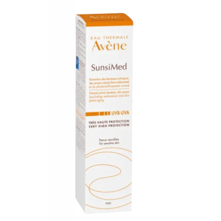 Avene Sunsimed Pigment 80ml Ιατροτεχνολογικό Προϊόν με Πολύ Υψηλή Αντηλιακή Προστασία για Ευαίσθητες Επιδερμίδες & Δέρματα Επιρρεπή σε Ακτινική Κεράτωση 