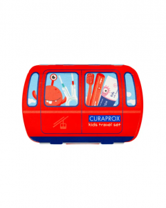 Curaprox Kids Παιδικό Ταξιδιωτικό Πακέτο Στοματικής Υγιεινής για 6+ Χρονών Κόκκινο (Οδοντόκρεμα 10ml, Οδοντόβουρτσα & Μεσοδόντια Βουρτσάκια σε μεγέθη 06 & 07)